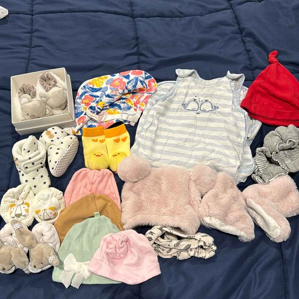 Baby girl accessories, shoes, hats, suits, socks